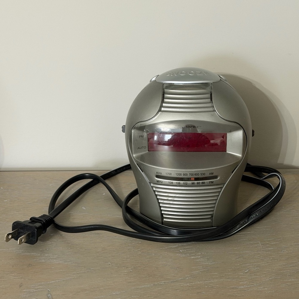 Vintage Memorex Clock Radio